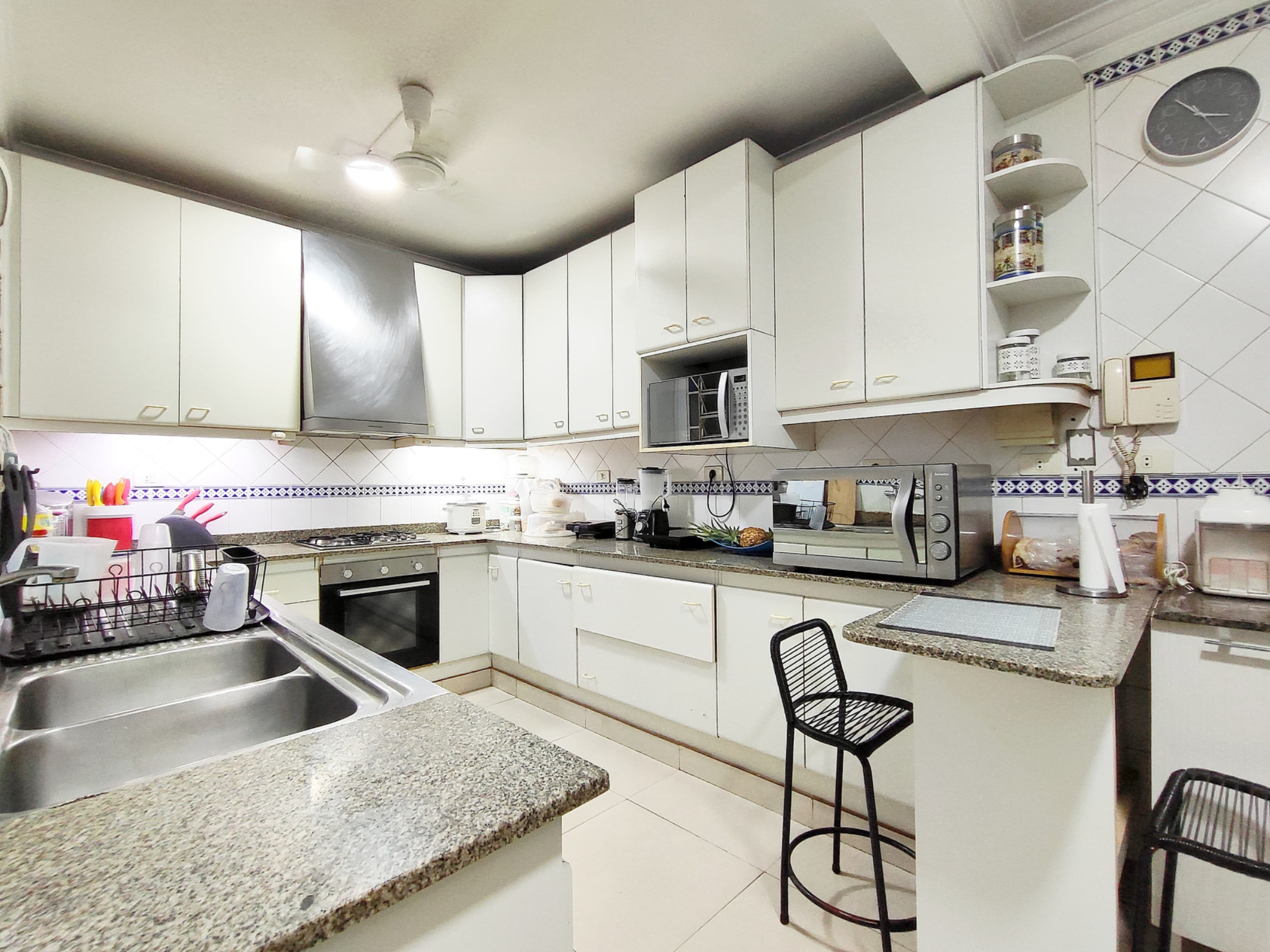 Vendo hermosa casa a metros del shopping del Sol Asunción - Photo 10