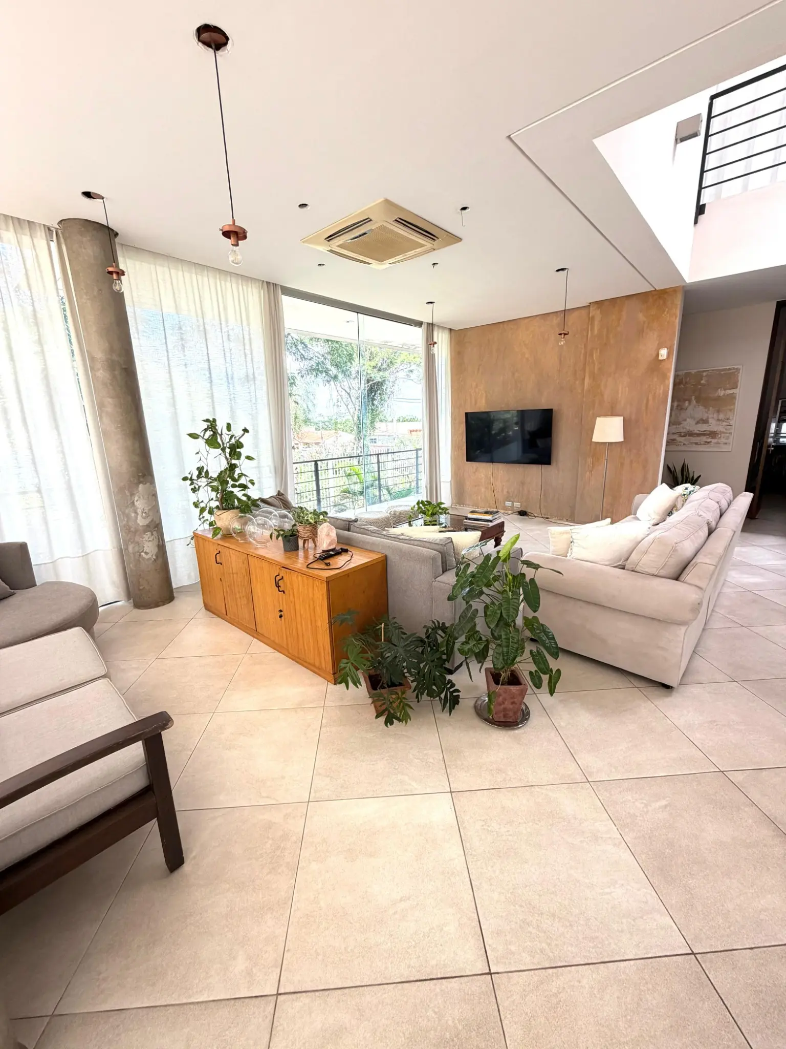 EXCLUSIVA RESIDENCIA EN VENTA ZONA YACHT Y GOLF CLUB PARAGUAYO - Photo 11