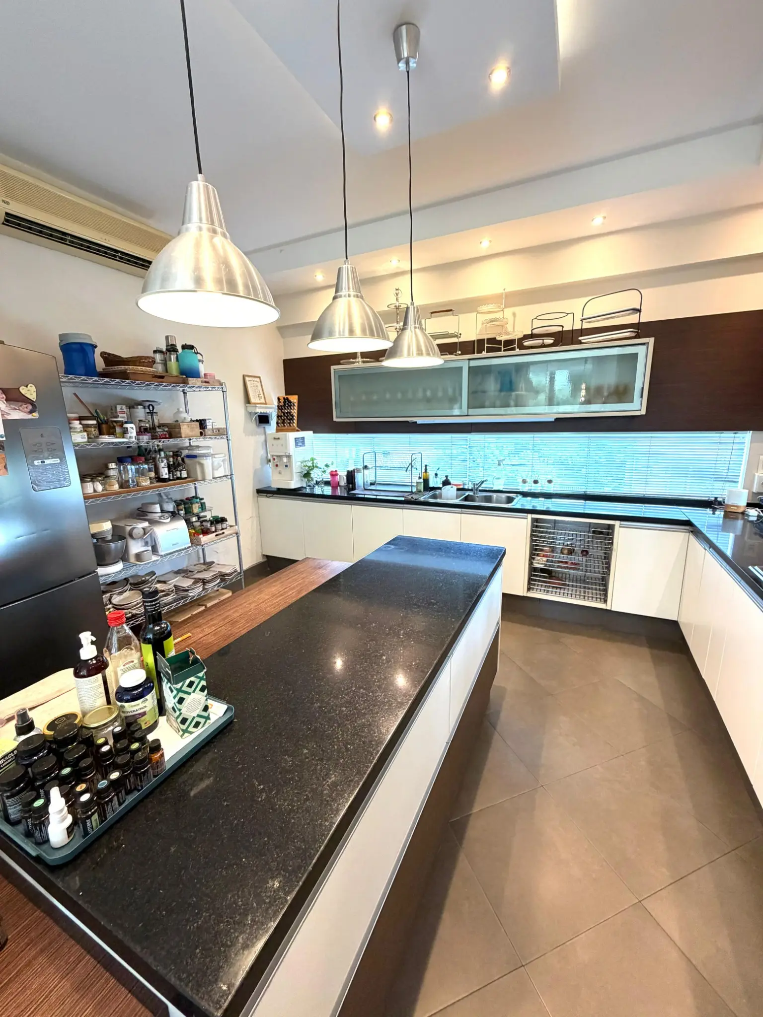 EXCLUSIVA RESIDENCIA EN VENTA ZONA YACHT Y GOLF CLUB PARAGUAYO - Photo 16