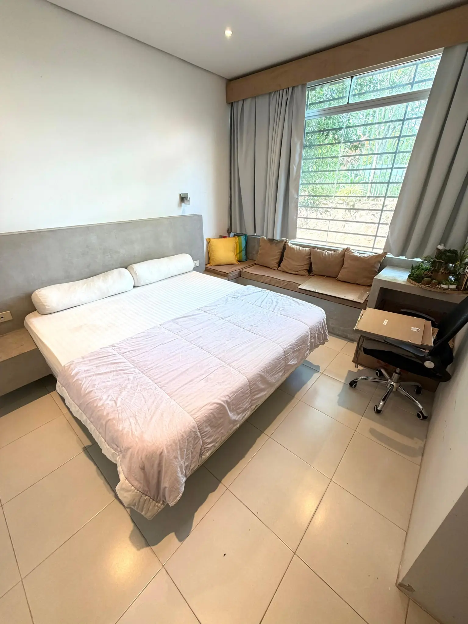 EXCLUSIVA RESIDENCIA EN VENTA ZONA YACHT Y GOLF CLUB PARAGUAYO - Photo 9