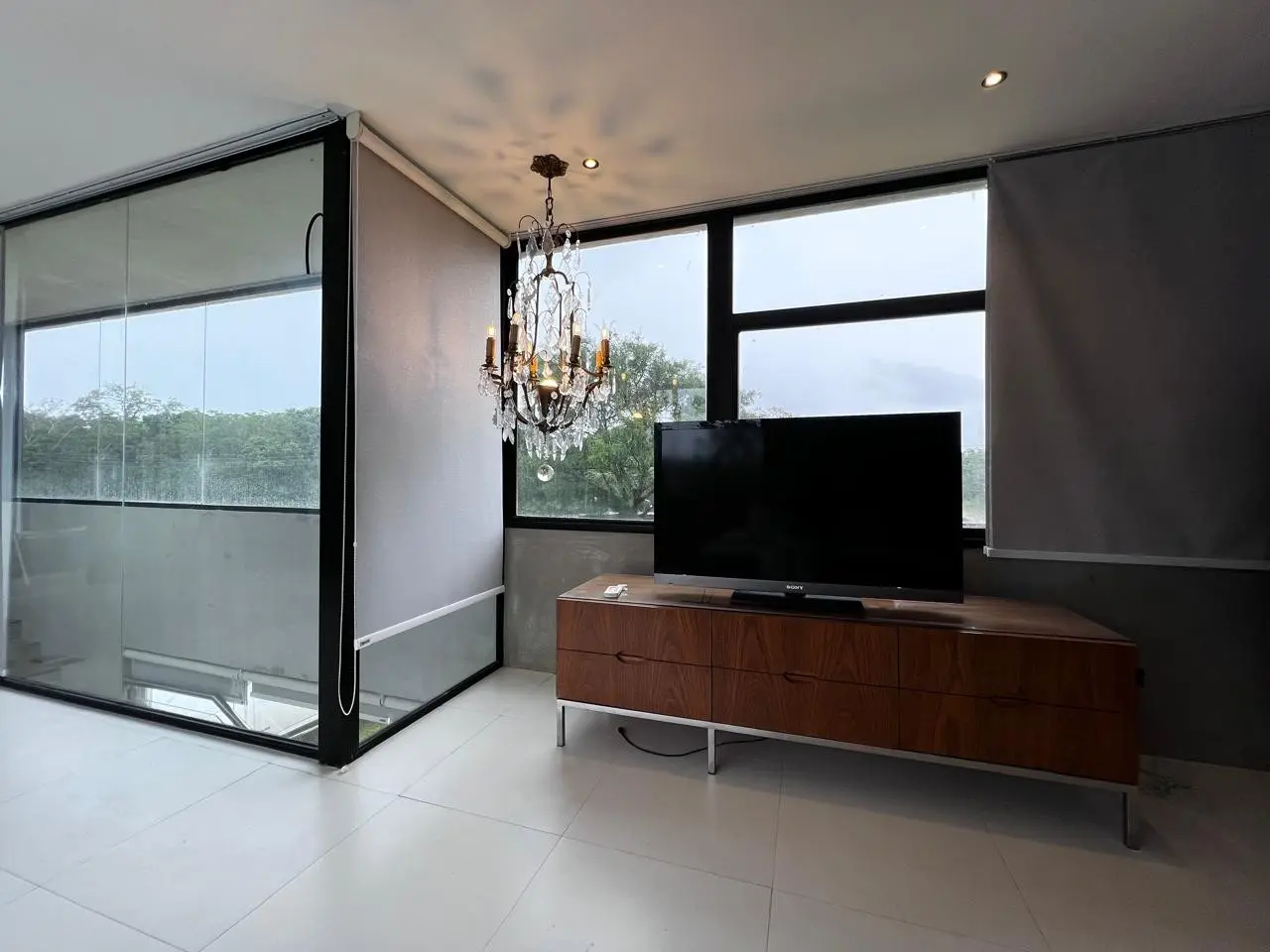 *Residencia Estilo contemporaneo sobre Lago Ypacari en San Bernardino – Cantegrill Country Club. - Photo 7
