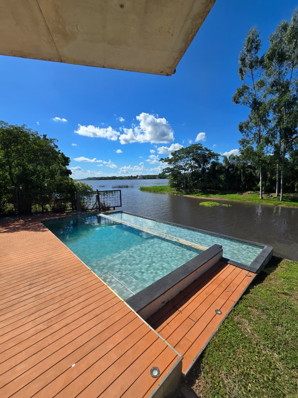 En Venta Residencia Estilo Contemporaneo Sobre Lago Ypacaraí - Photo 14