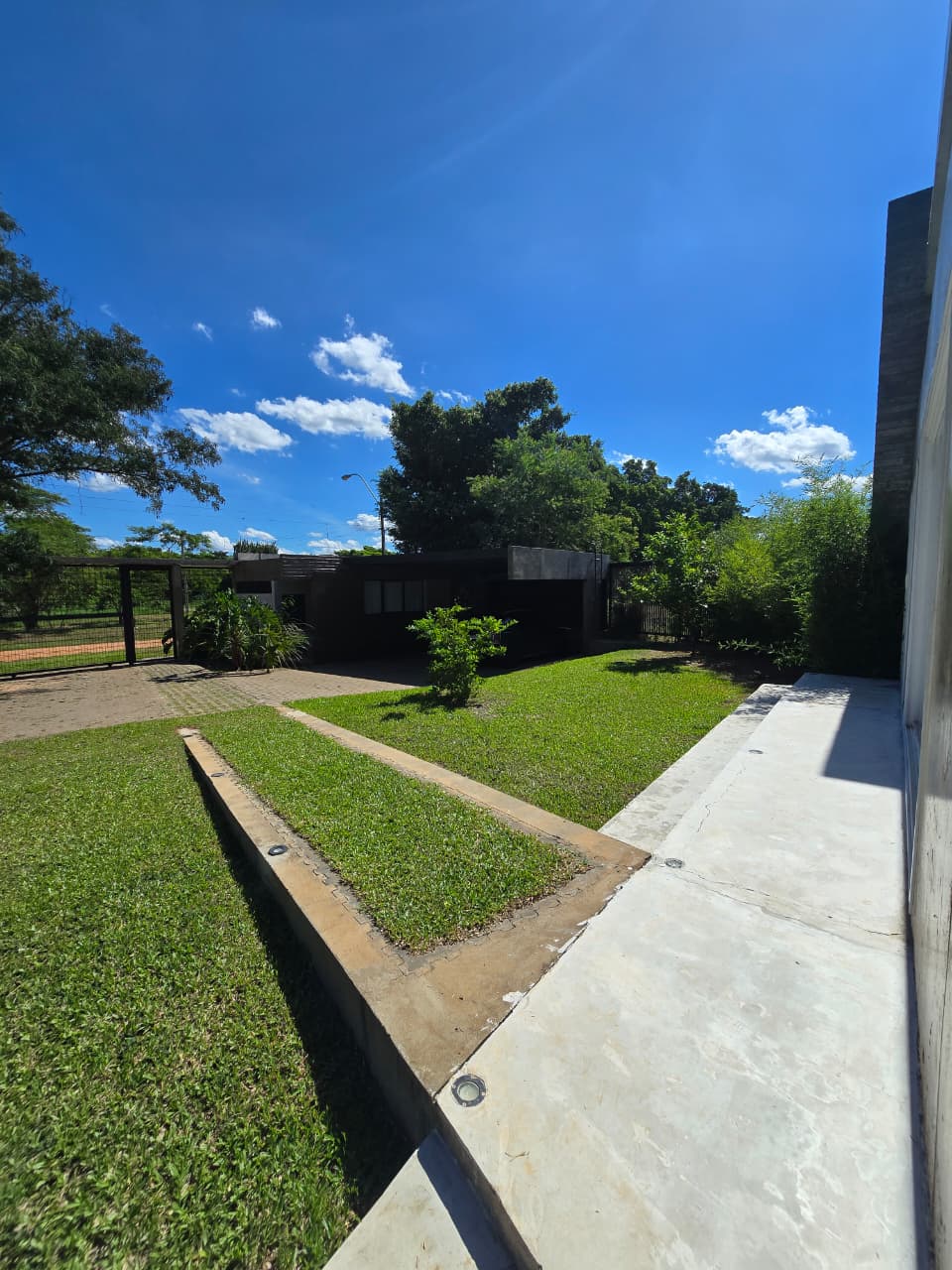 En Venta Residencia Estilo Contemporaneo Sobre Lago Ypacaraí - Photo 7