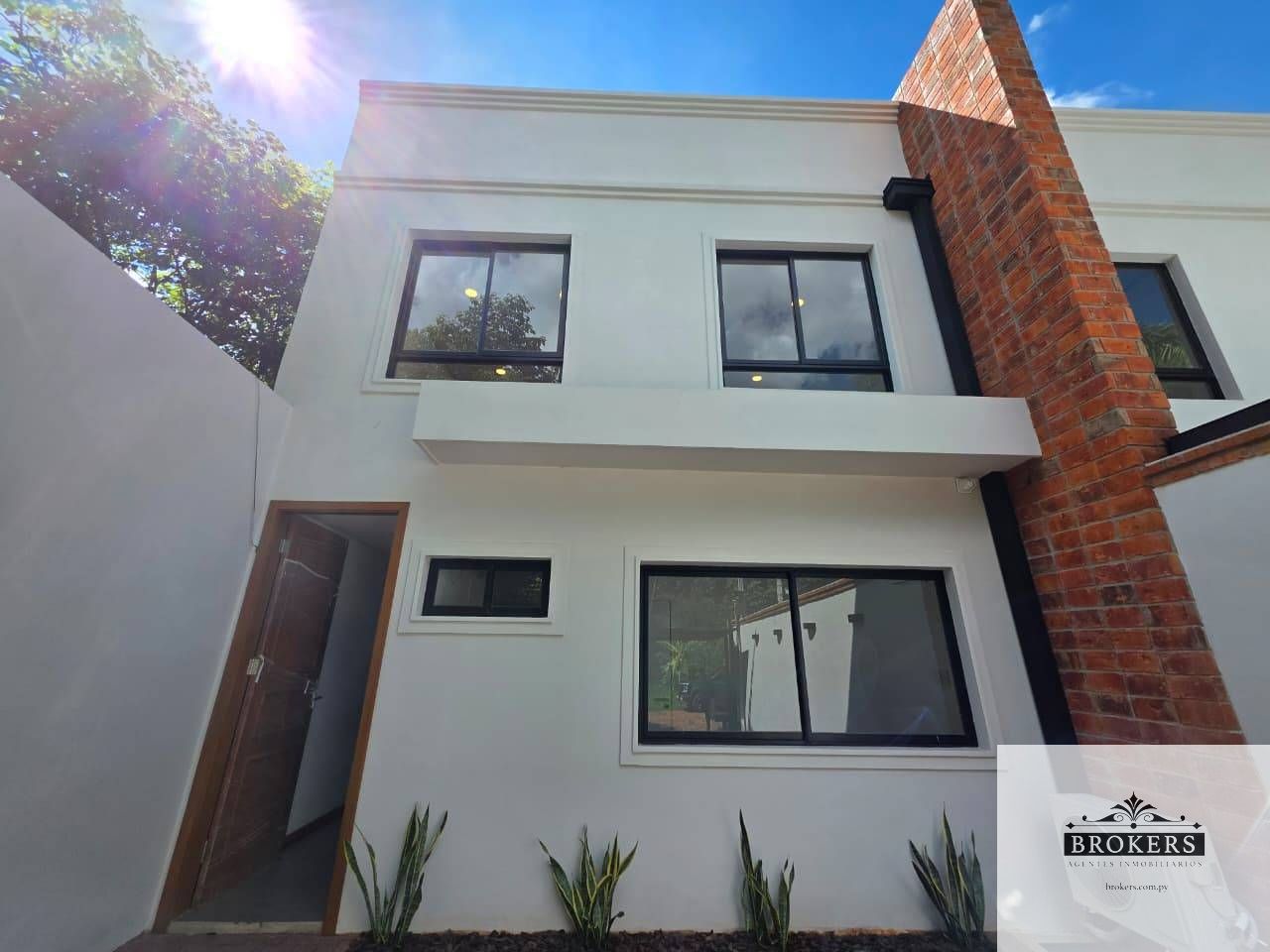 Vendo Hermoso Duplex a Estrenar De 3 Dormitorios Zona Plaza Madero