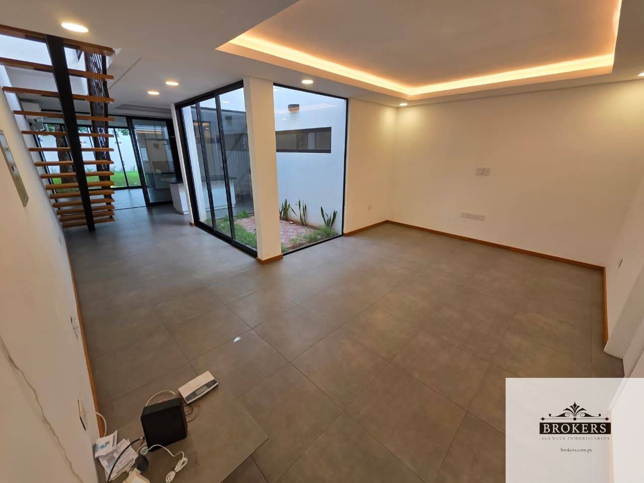 Vendo Hermoso Duplex a Estrenar De 3 Dormitorios Zona Plaza Madero - Photo 5