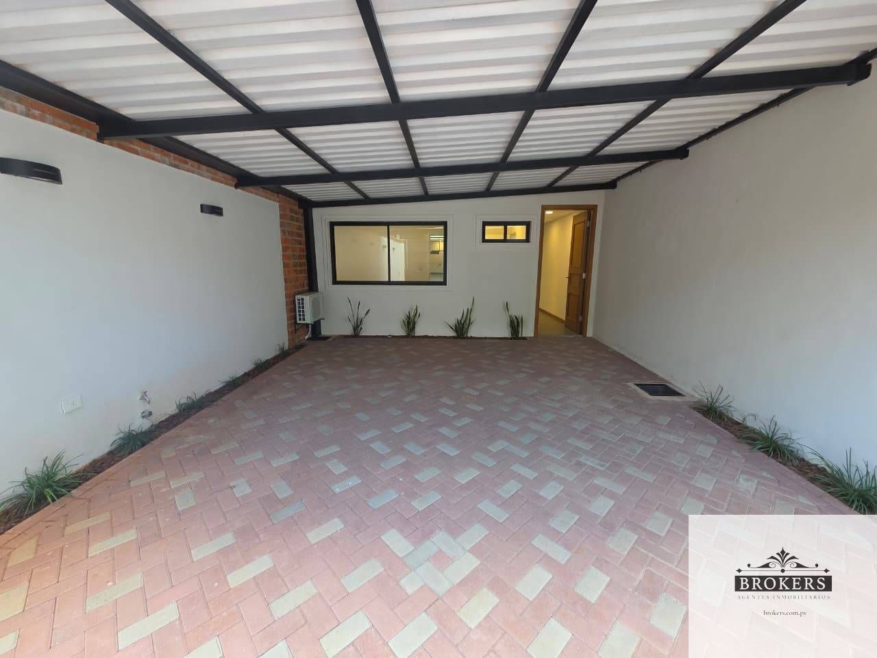 Vendo Duplex a Estrenar De 3 Dormitorios Con Piscina Zona Plaza Madero - Photo 2