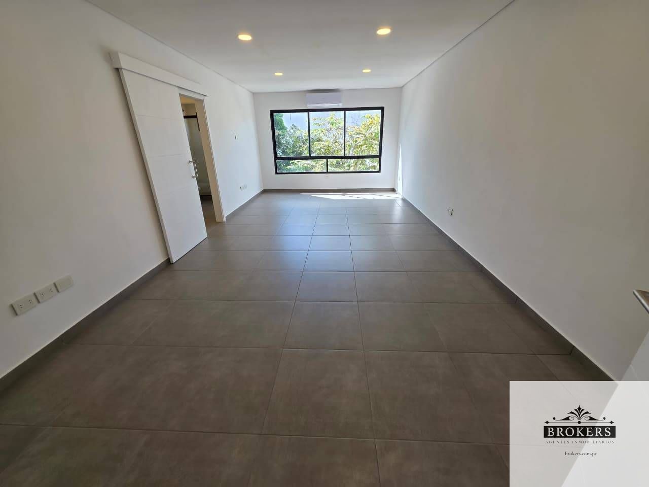 Vendo Duplex a Estrenar De 3 Dormitorios Con Piscina Zona Plaza Madero - Photo 17