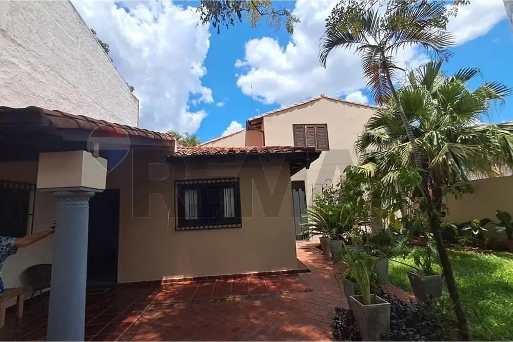 EN VENTA Hermosa RESIDENCIA en LAMBARE - Photo 2