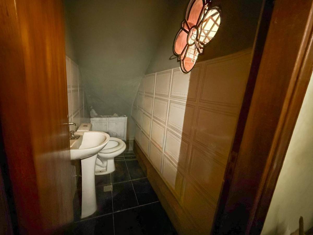 EN VENTA Propiedad con gran potencial en terreno amplio - Photo 2