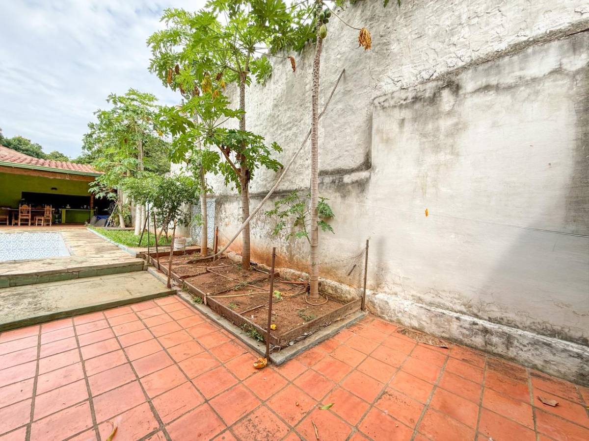 EN VENTA Propiedad con gran potencial en terreno amplio - Photo 14