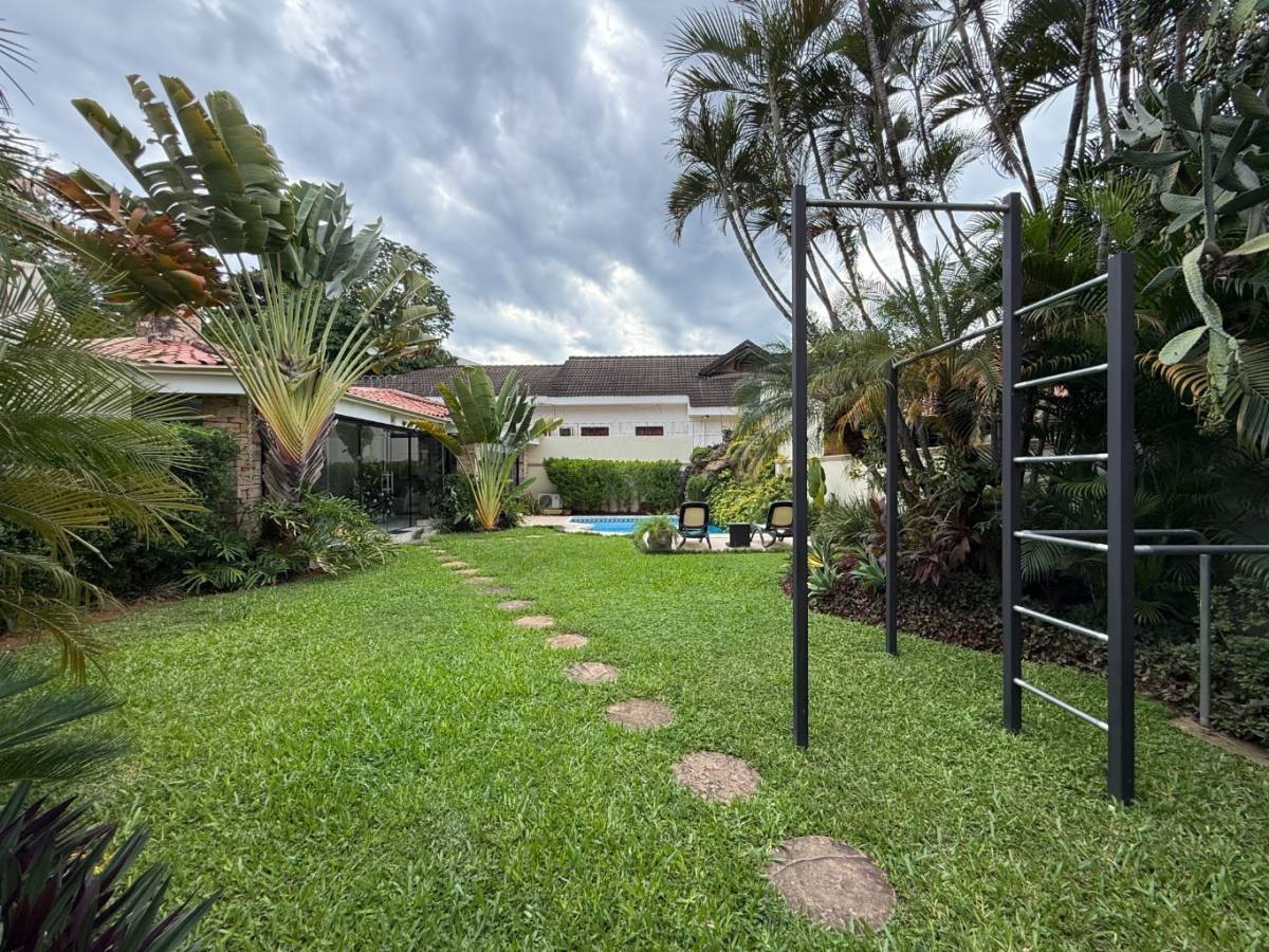 RESIDENCIA EN VENTA EN BARRIO LAS LOMAS - Photo 10