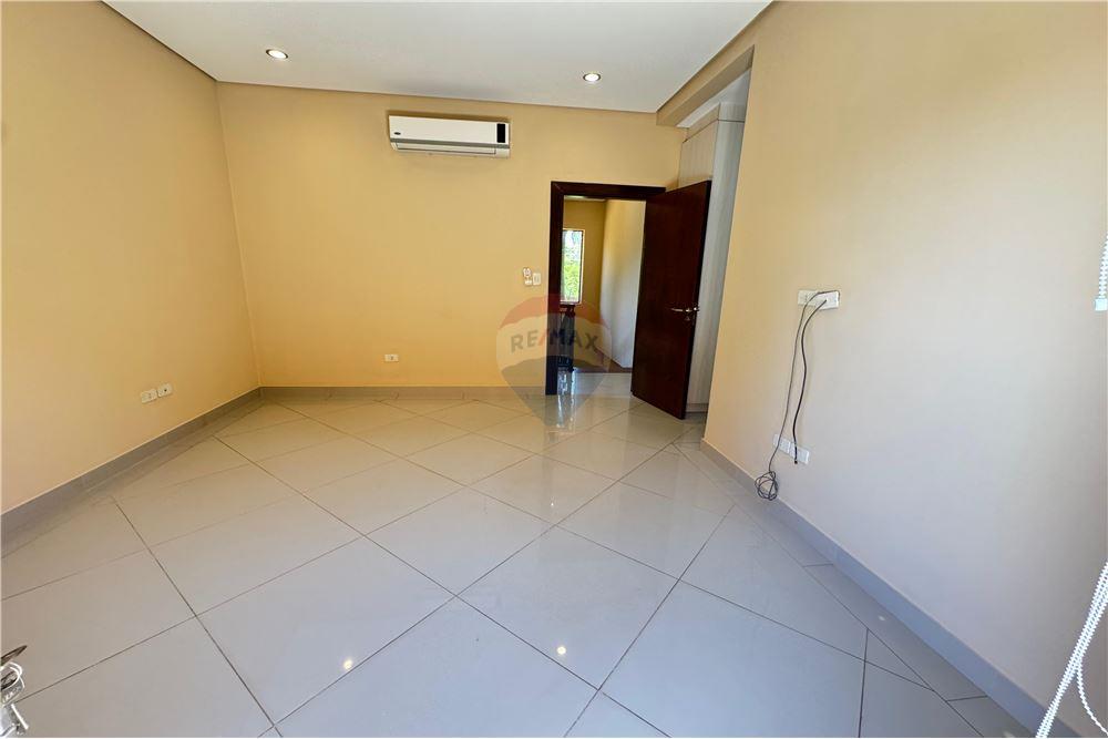 Residencia en Barrio Cerrado Laguna Grande - Photo 12