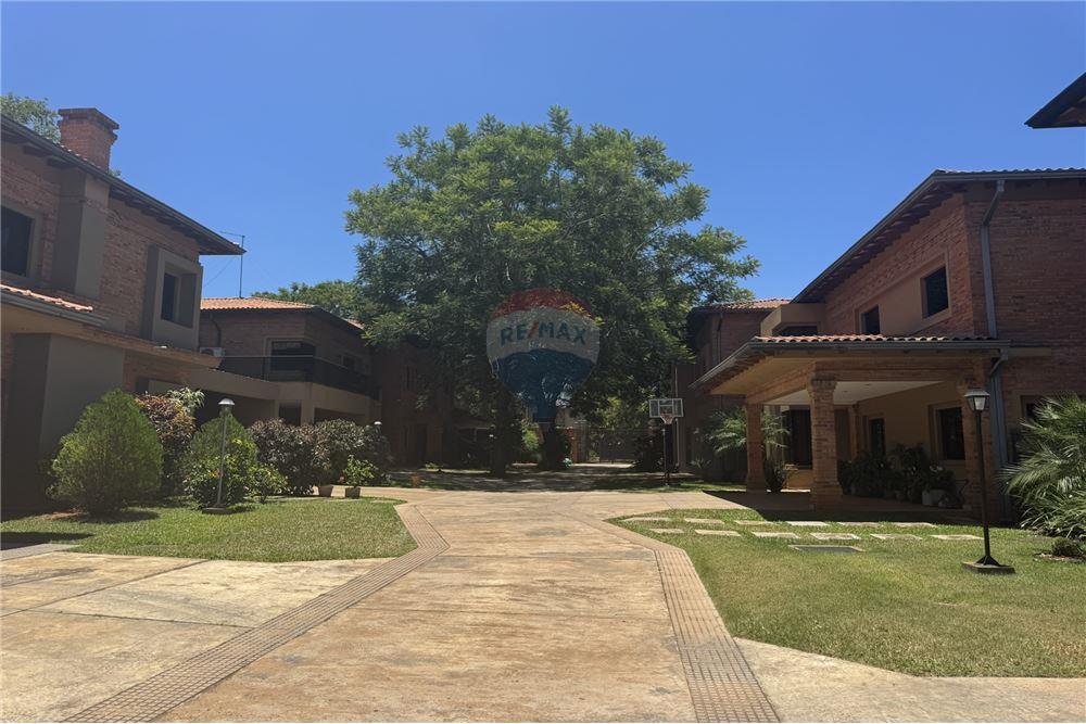 Residencia en Barrio Cerrado Laguna Grande - Photo 3