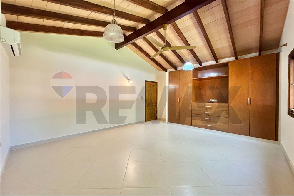 Casa - Venta - San Bernardino, Cordillera, Paraguay - Photo 20