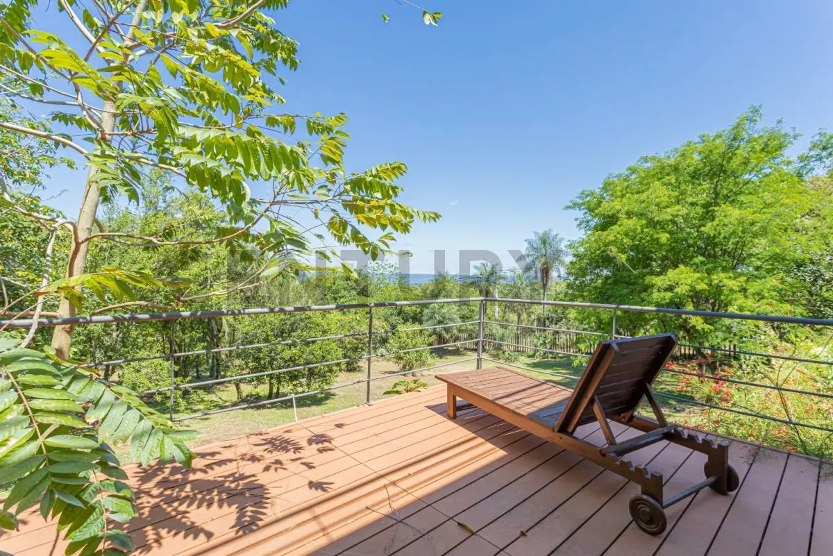 RESIDENCIA EN VENTA CON VISTA AL LAGO YPACARAÍ - Photo 13