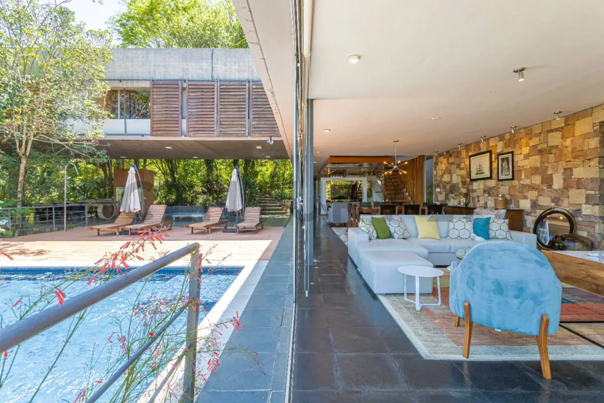 RESIDENCIA EN VENTA CON VISTA AL LAGO YPACARAÍ - Photo 14