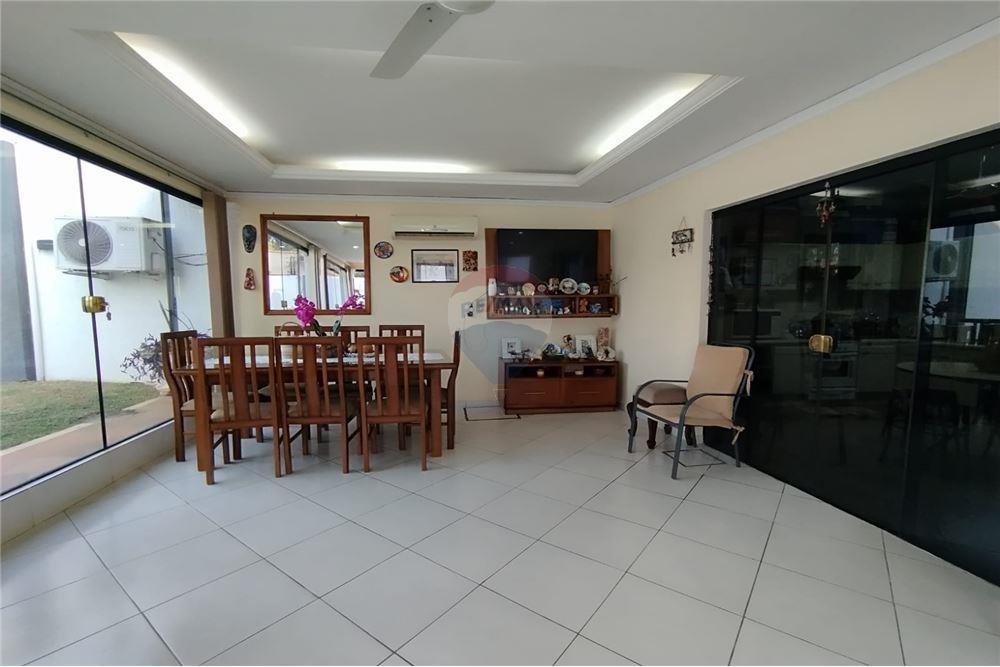 En Venta Amplia Residencia En Fernando De La Mora - Photo 16