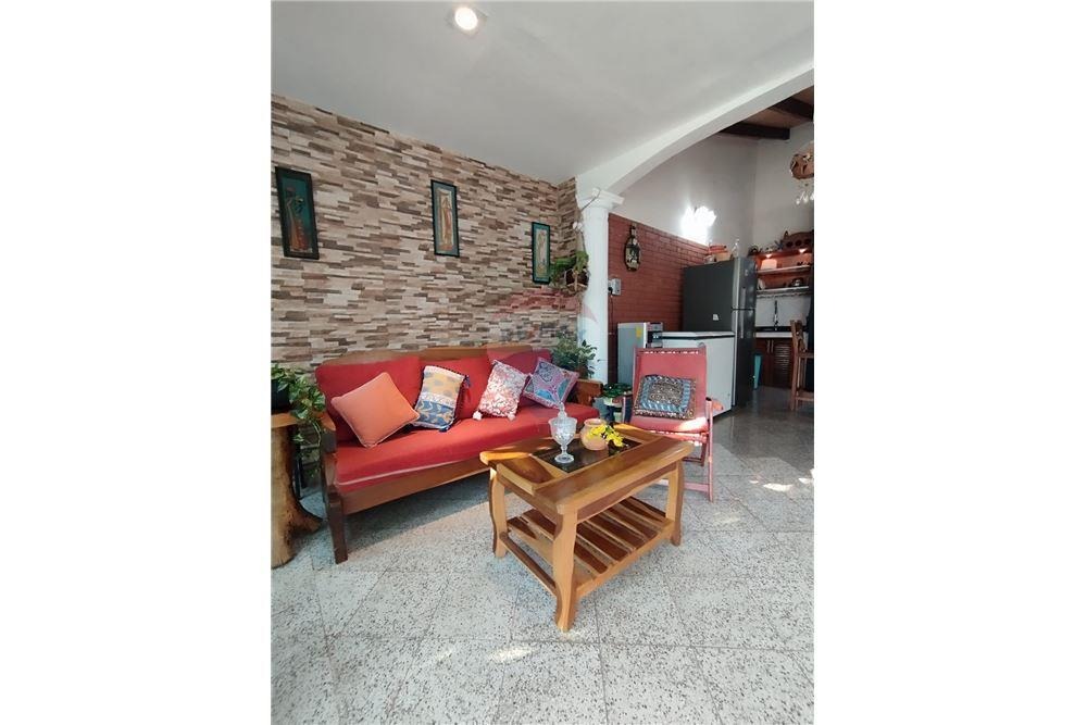En Venta Amplia Residencia En Fernando De La Mora - Photo 19