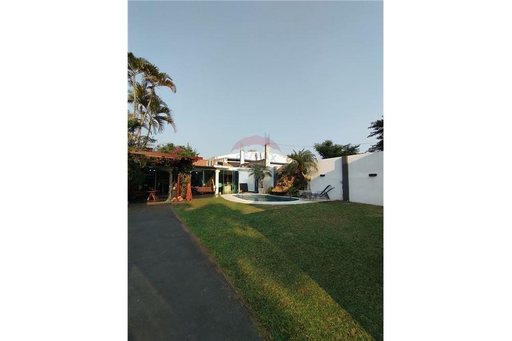 En Venta Amplia Residencia En Fernando De La Mora - Photo 7
