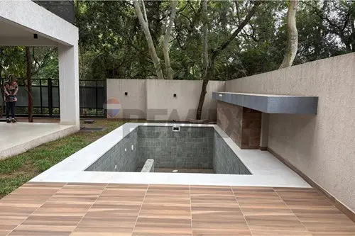 En Venta Casa de Verano, ubicada en AVDA CIERVO CUA RUTA SAN BER - ALTOS. - Photo 2