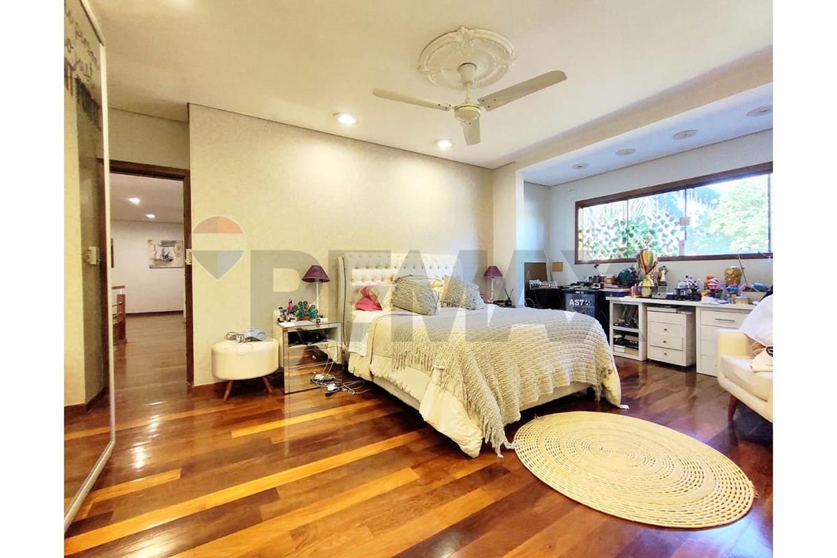 En venta residencia de lujo en el barrio Mariscal Estigarribia - Photo 10