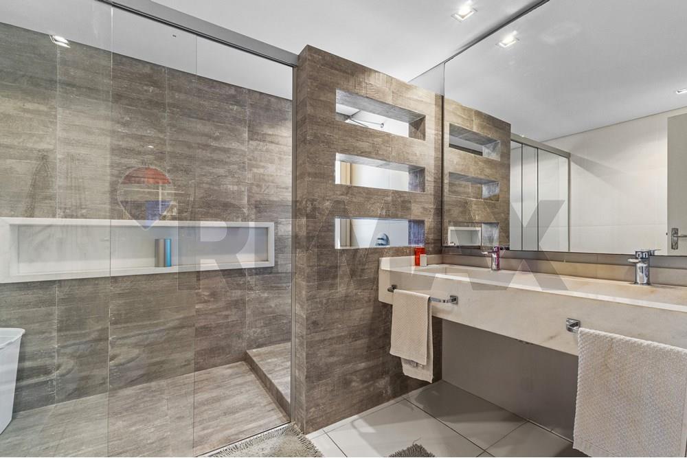 Vendo Casa de 4 Dormitorios con lote de 876 M2 en Carmelitas Asunción - Photo 14