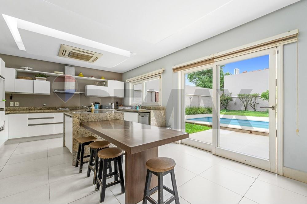 Vendo Casa de 4 Dormitorios con lote de 876 M2 en Carmelitas Asunción - Photo 19