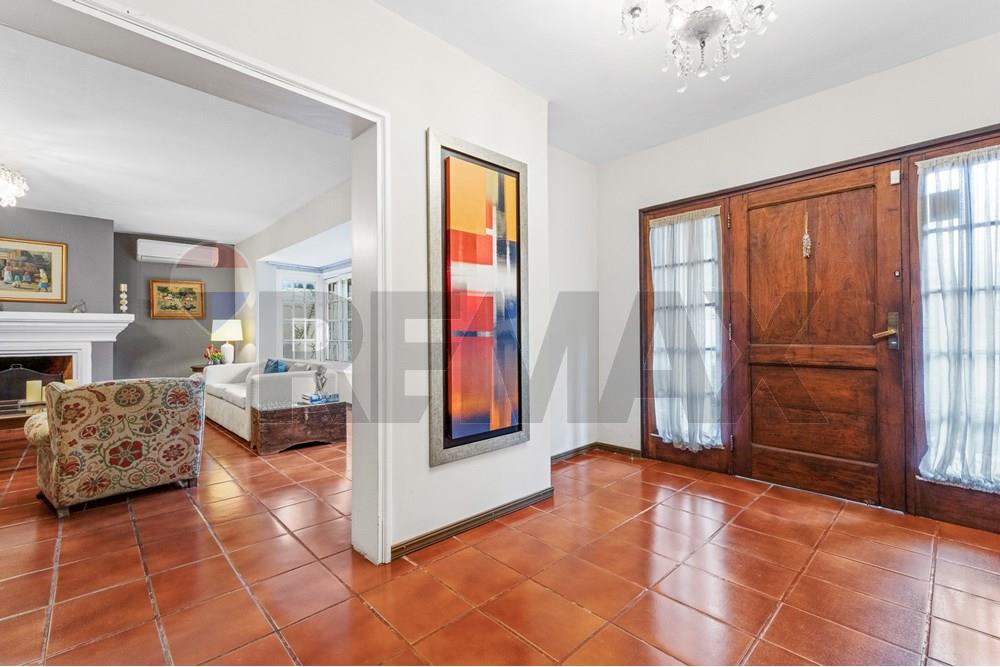 Vendo Casa de 4 Dormitorios con lote de 876 M2 en Carmelitas Asunción - Photo 5