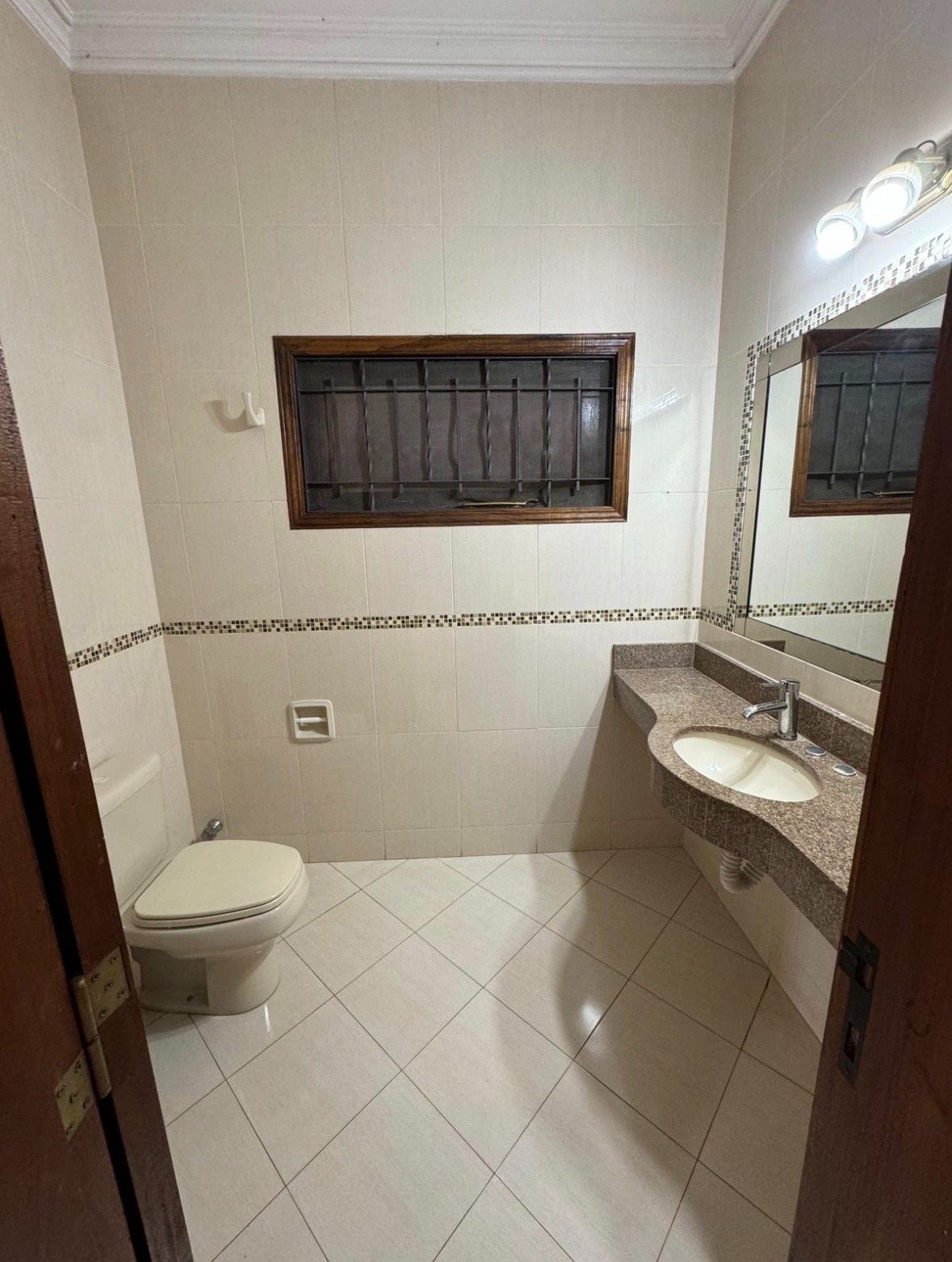 Propiedad ideal para inversión. Excelente oportunidad de negocio - Photo 18