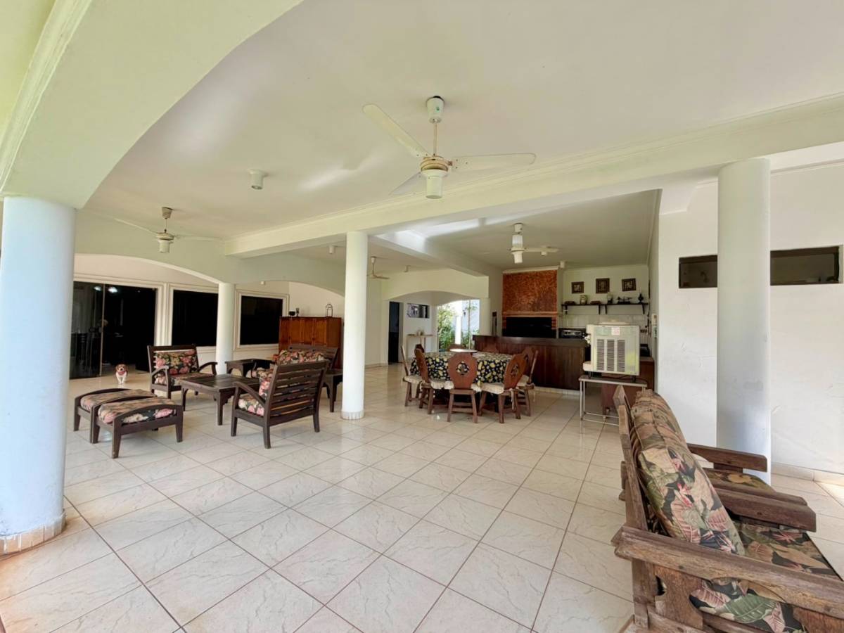 VENTA | Propiedad de gran escala en esquina – Barrio San Cristóbal - Photo 15