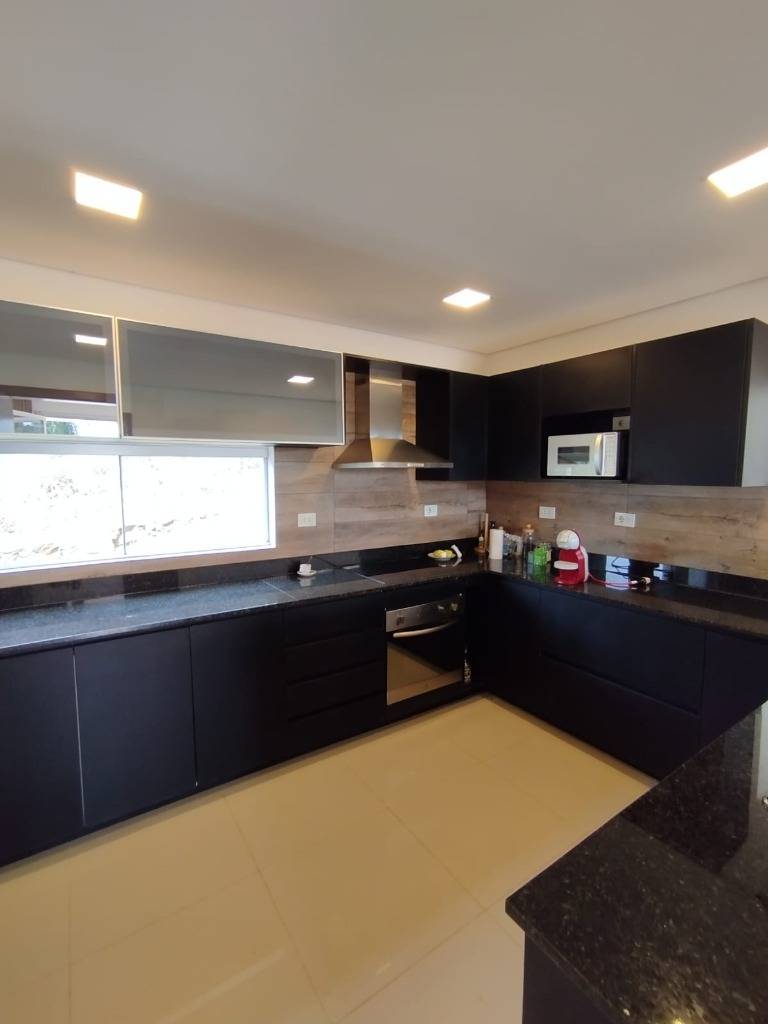 Amplia residencia 4 dorm. con piscina | San Bernardino - Photo 15