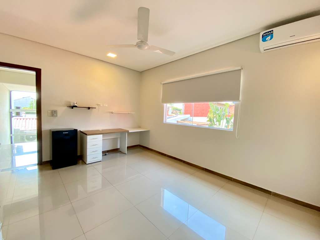 VENDO CASA EN LUQUE - CUARTO BARRIO - Photo 7