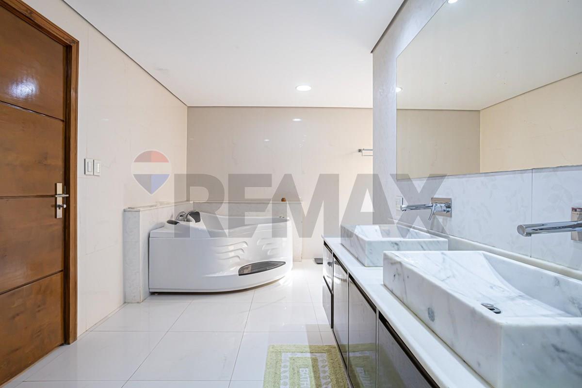 Casa - Venta - Mariscal Estigarribia, Asunción, Paraguay - Photo 2