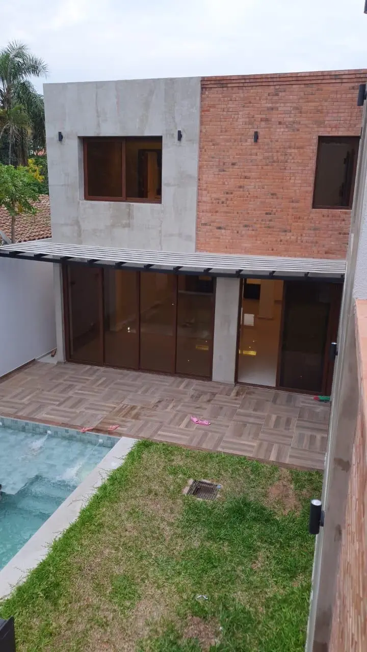 Se vende: Impresionante residencia moderna de 4 habitaciones, diseño vanguardista y acabados de lujo. - Photo 11