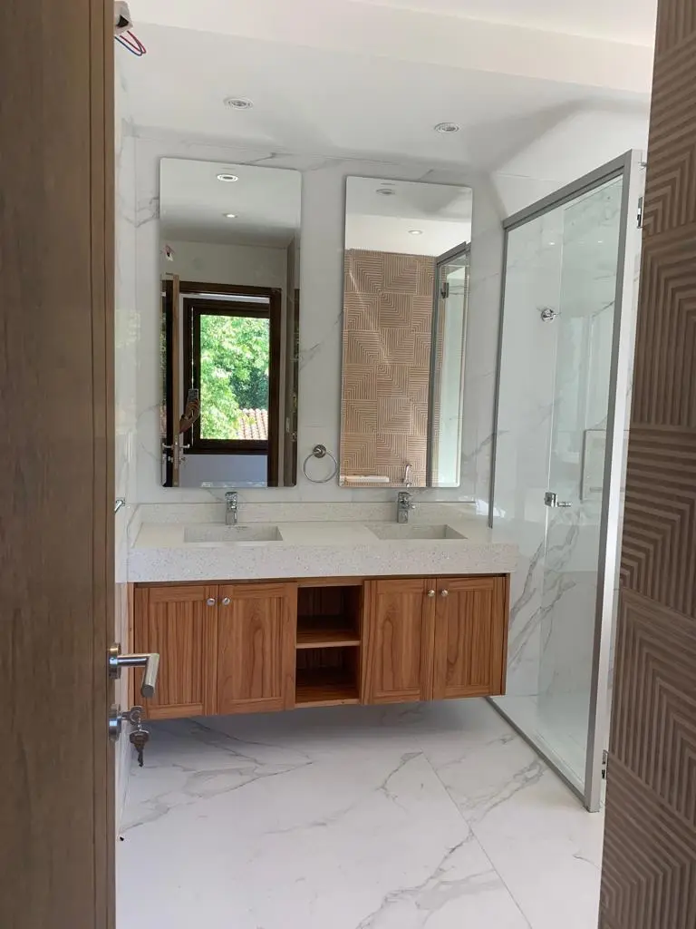 Se vende: Impresionante residencia moderna de 4 habitaciones, diseño vanguardista y acabados de lujo. - Photo 14