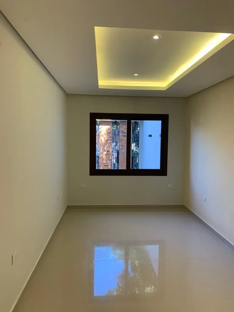 Se vende: Impresionante residencia moderna de 4 habitaciones, diseño vanguardista y acabados de lujo. - Photo 4