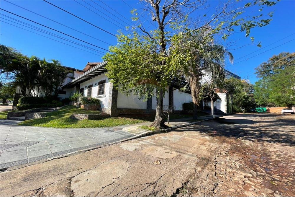 Vendo Hermosa Casa En Esquina - Photo 3