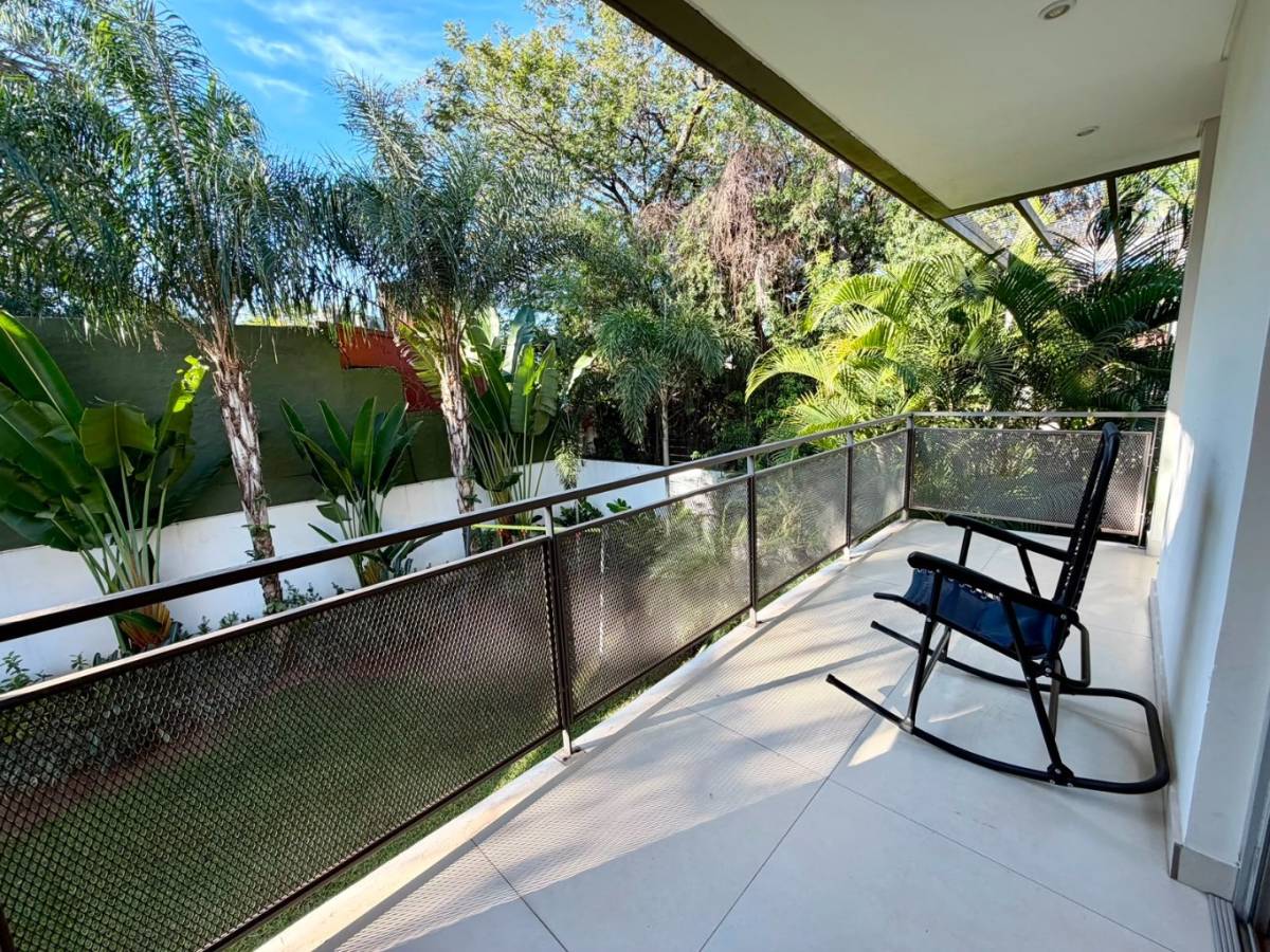 Vendo Moderna residencia de 4 suites en Barrio Mburicao - Photo 10
