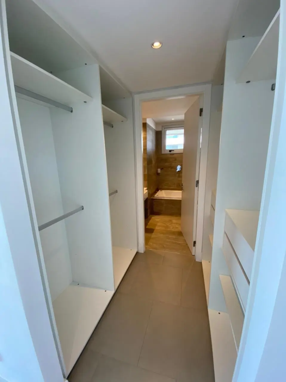 PALACIO DE LOS PATOS – VENTA DEPARTAMENTO 3 DORMITORIOS EN SUITE - 19 B1 T1 - Photo 13