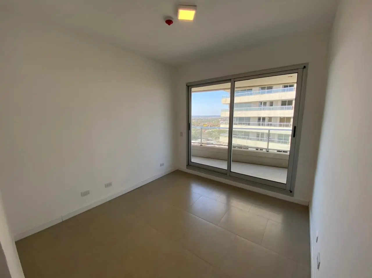 PALACIO DE LOS PATOS – VENTA DEPARTAMENTO 3 DORMITORIOS EN SUITE - 19 B1 T1 - Photo 15