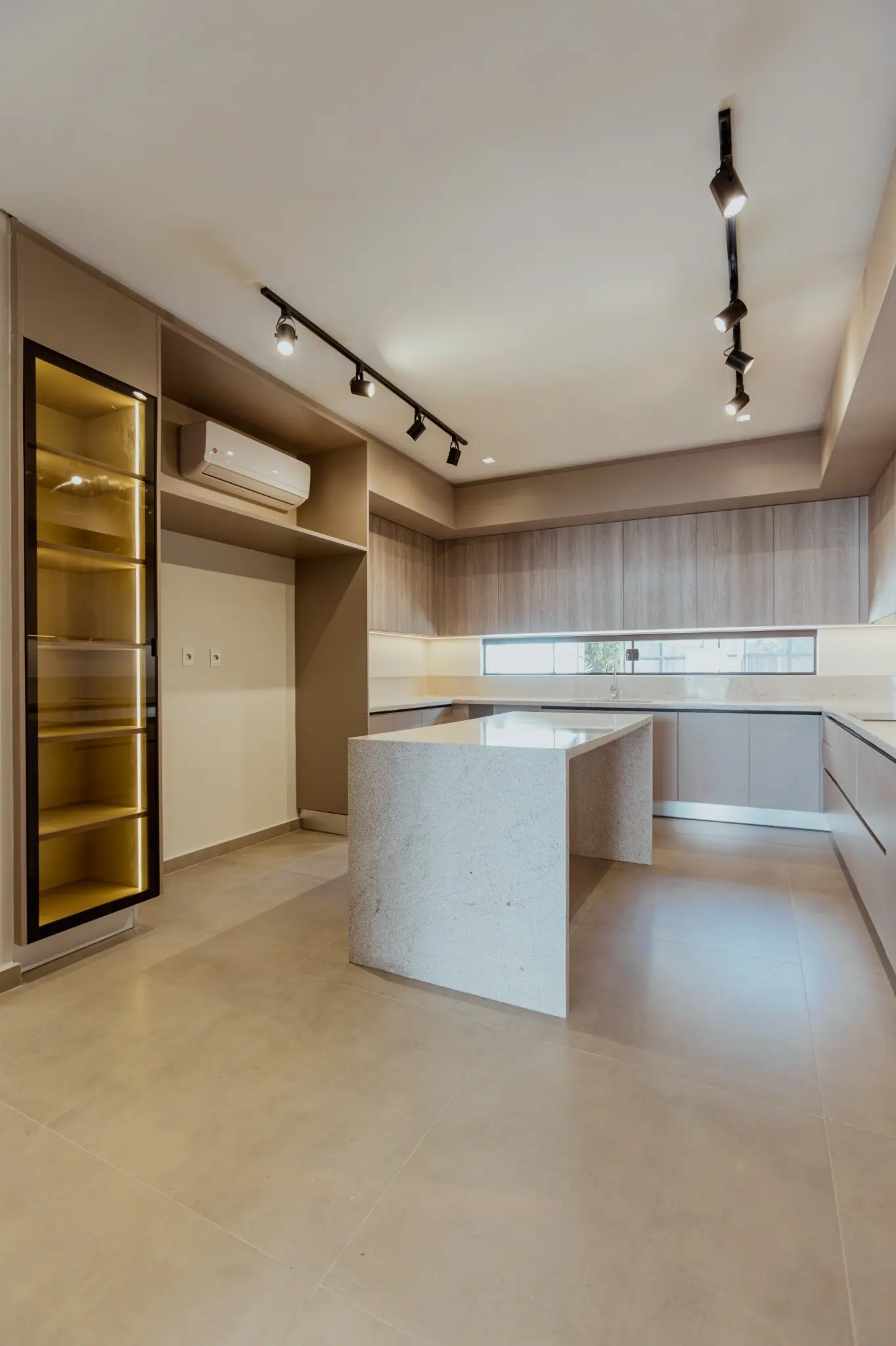 EN VENTA | CASA A ESTRENAR DE DISEÑO CONTEMPORÁNEO CON 4 DORMITORIOS EN SUITE - Photo 15