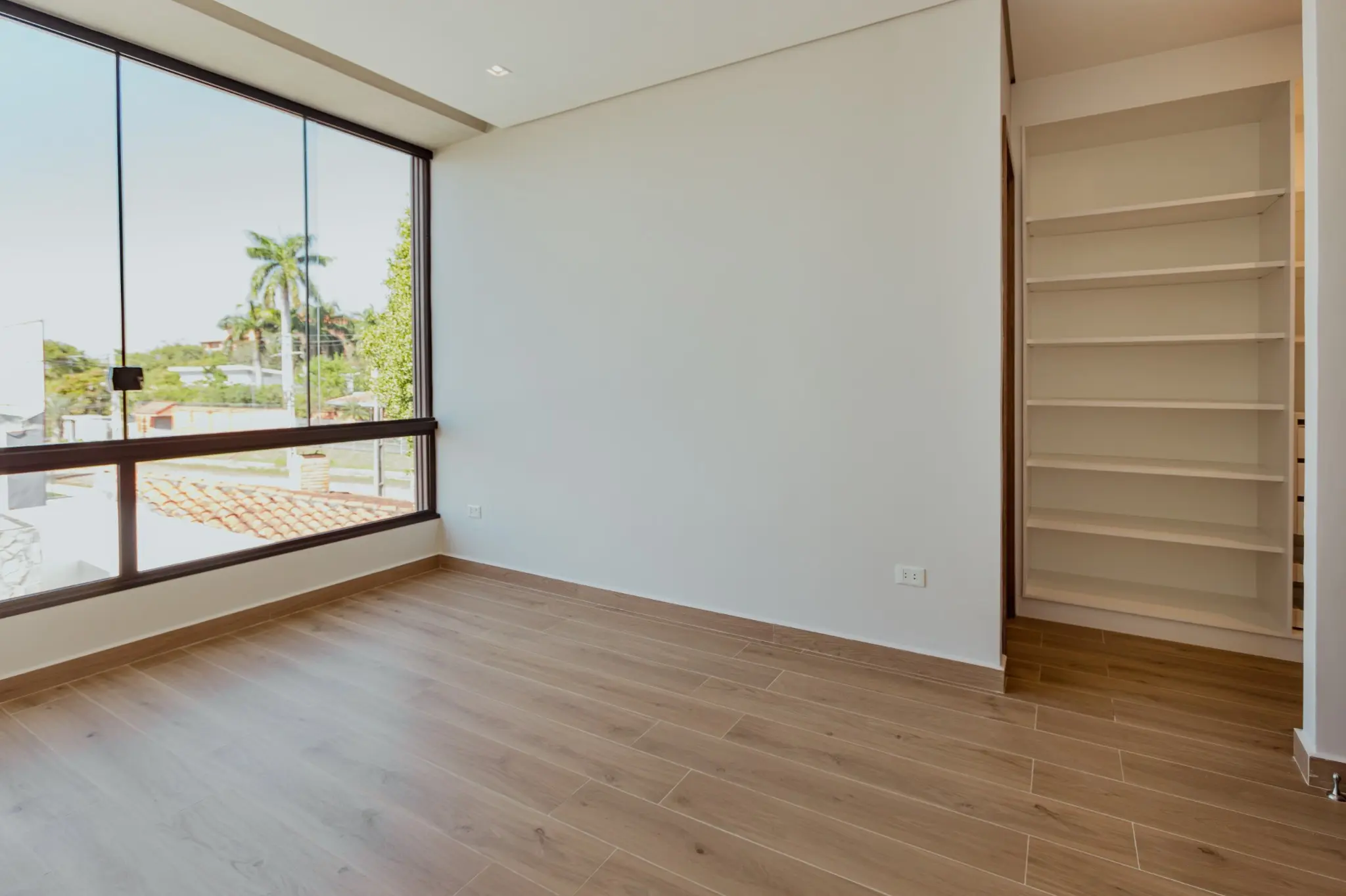 EN VENTA | CASA A ESTRENAR DE DISEÑO CONTEMPORÁNEO CON 4 DORMITORIOS EN SUITE - Photo 18