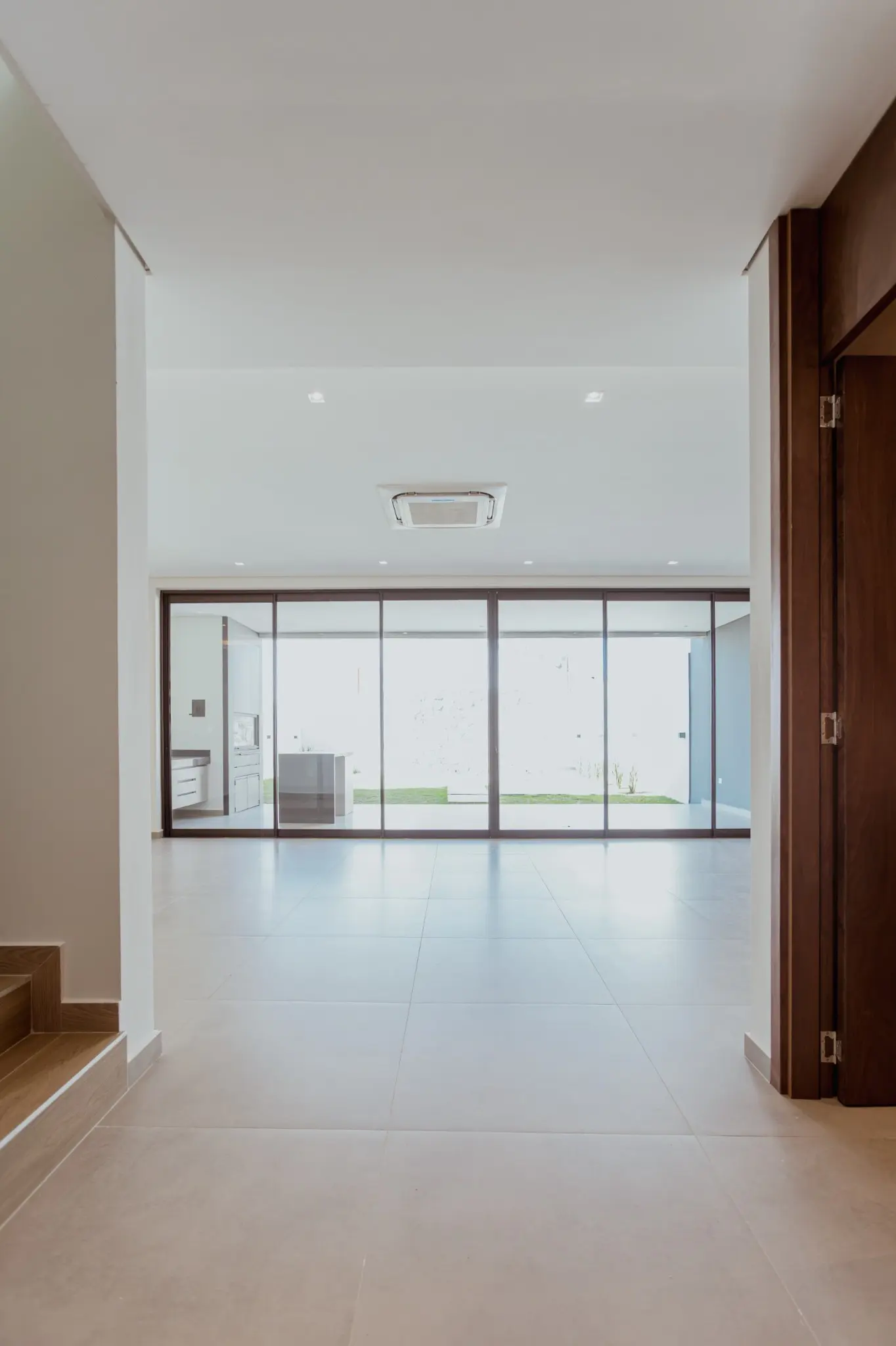 EN VENTA | CASA A ESTRENAR DE DISEÑO CONTEMPORÁNEO CON 4 DORMITORIOS EN SUITE - Photo 6