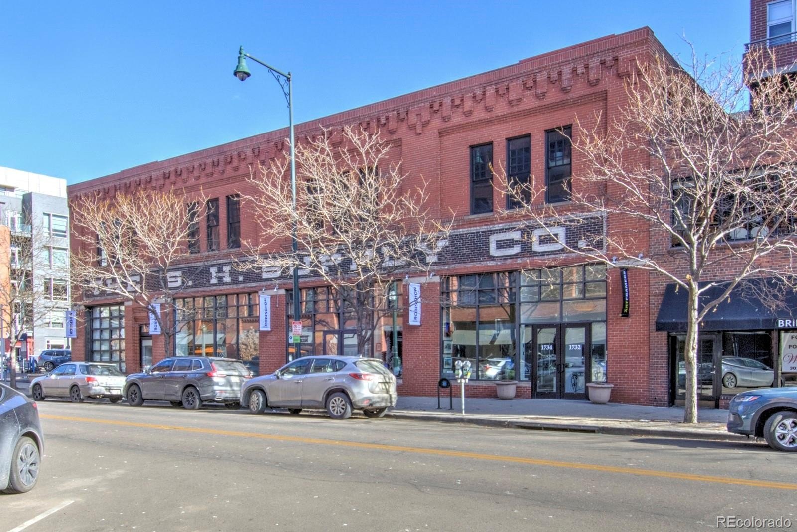 2 bed, 1 bath in Denver