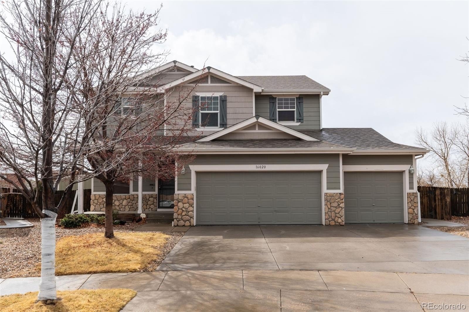 4 bed, 3 bath in Denver