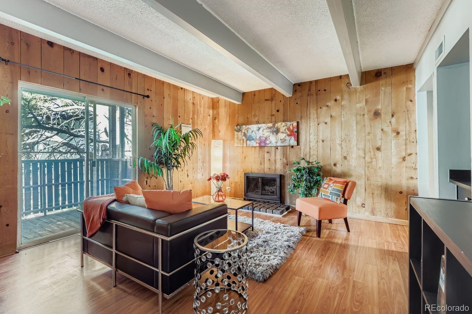 3 bed, 2 bath in Denver
