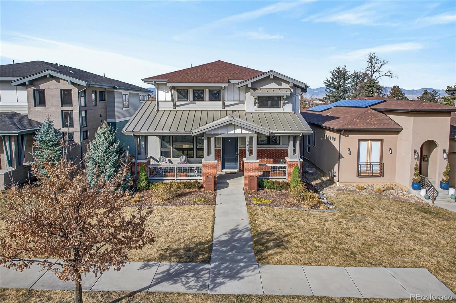 4 bed, 3 bath in Denver