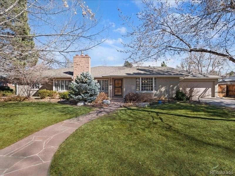 5 bed, 4 bath in Denver