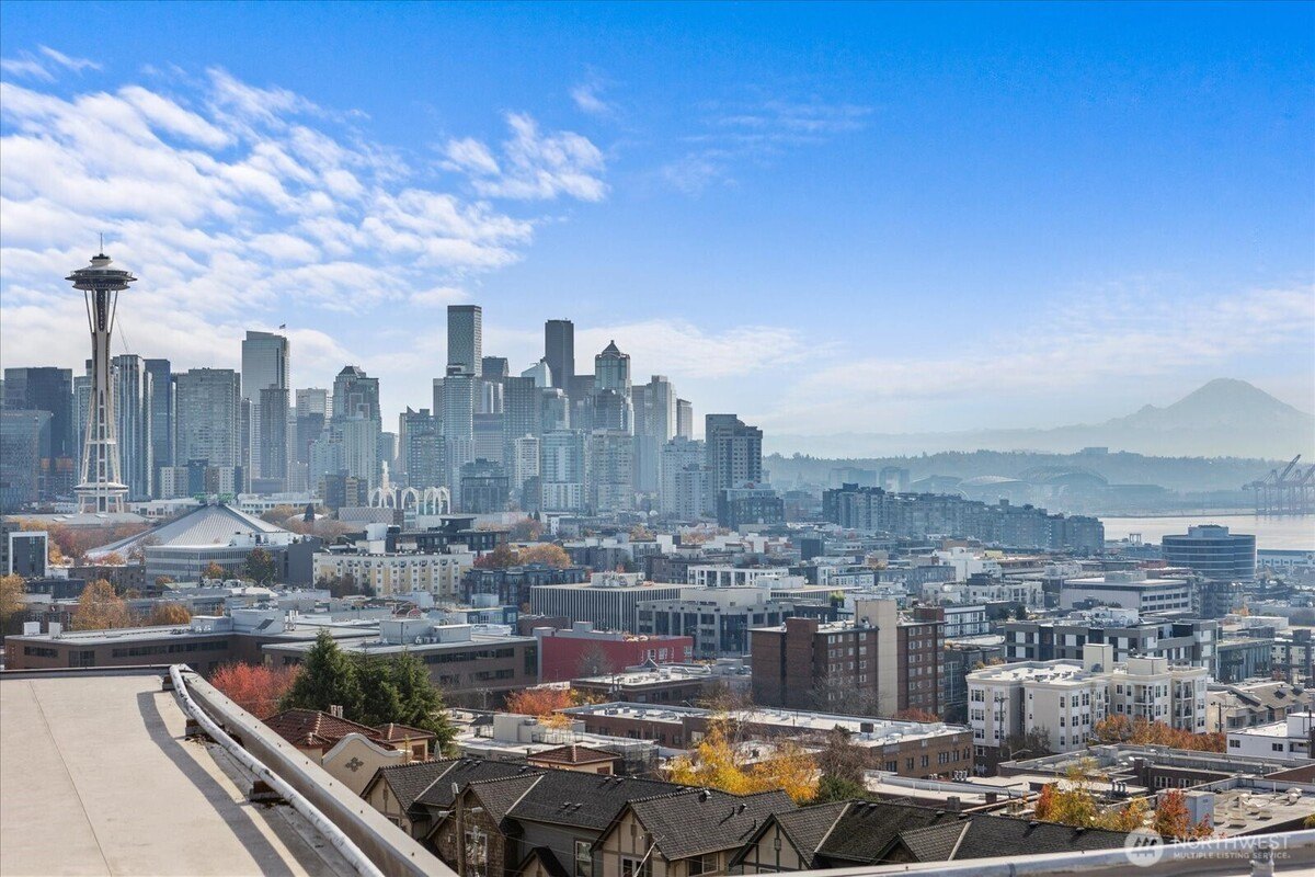 2 bed, 1 bath in Seattle