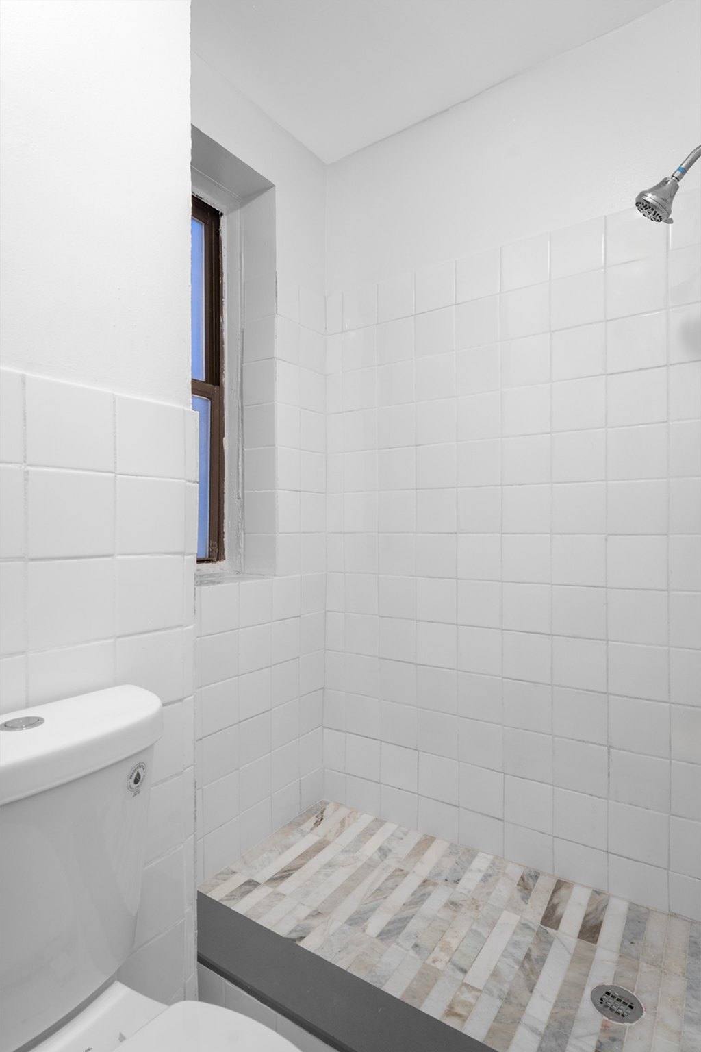 2 bed, 1 bath in New York - Photo 2